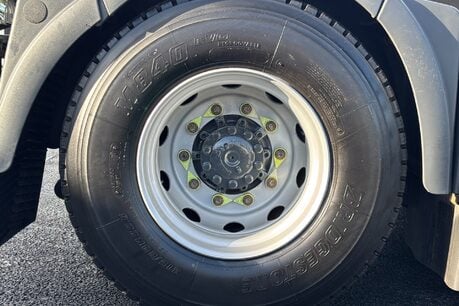 MAN TGA 26.363 6X4 FDLRC Hook Loader - Direct from Fire Service 41