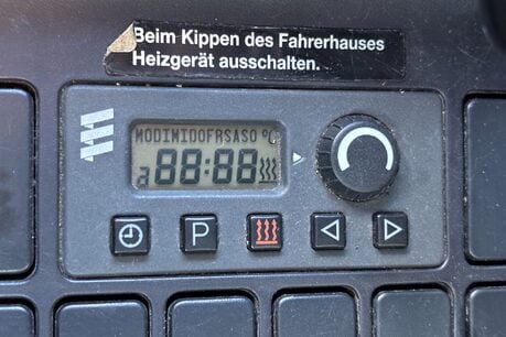 MAN TGA 26.363 6X4 FDLRC Hook Loader - Direct from Fire Service 32