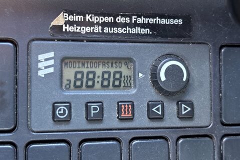 MAN TGA 26.363 6X4 FDLRC Hook Loader - Direct from Fire Service 32