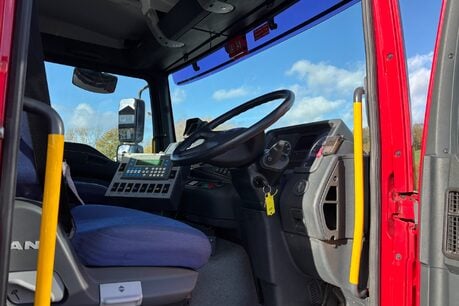 MAN TGA 26.363 6X4 FDLRC Hook Loader - Direct from Fire Service 19