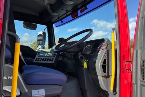 MAN TGA 26.363 6X4 FDLRC Hook Loader - Direct from Fire Service 19