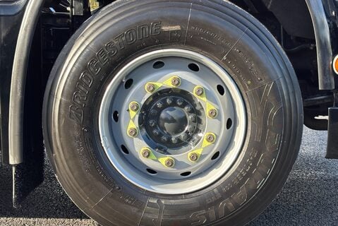 MAN TGA 26.363 6X4 FDLRC Hook Loader - Direct from Fire Service 39