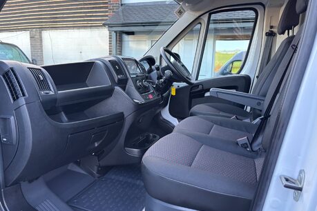 Citroen Relay 35 L3H2 Enterprise Edition 140 ps BlueHDi Panel Van - No Miles 17