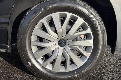 Peugeot Partner BlueHdi 102 ps Asphalt L1 Panel Van - Top Spec 38