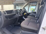 Peugeot Boxer BlueHdi 335 L3H2 Professional Premium Plus Panel Van 17