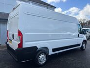 Peugeot Boxer BlueHdi 335 L3H2 Professional Premium Plus Panel Van 3