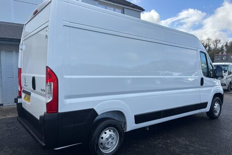 Peugeot Boxer BlueHdi 335 L3H2 Professional Premium Plus Panel Van 3