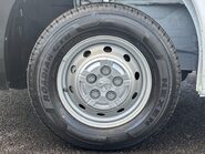 Peugeot Boxer BlueHdi 335 L3H2 Professional Premium Plus Panel Van 35