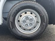 Peugeot Boxer BlueHdi 335 L3H2 Professional Premium Plus Panel Van 38