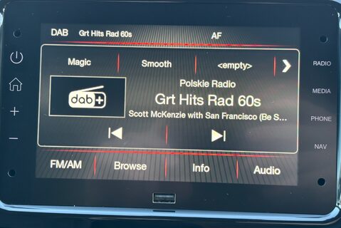 Peugeot Boxer BlueHdi 335 L3H2 Professional Premium Plus Panel Van 30