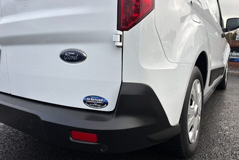 Ford Transit Connect 200 L1 Trend 100 ps Tdci Panel Van - Air Con 22