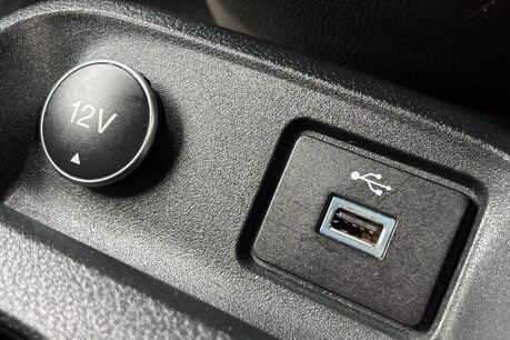 Ford Transit Connect 200 L1 Trend 100 ps Tdci Panel Van - Air Con 30