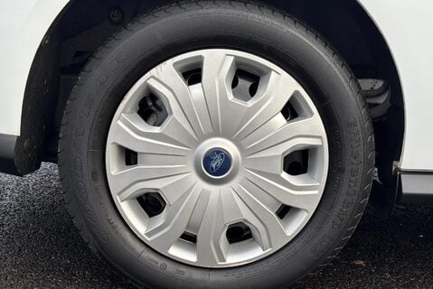 Ford Transit Connect 200 L1 Trend 100 ps Tdci Panel Van - Air Con 26