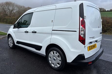 Ford Transit Connect 200 L1 Trend 100 ps Tdci Panel Van - Air Con 6