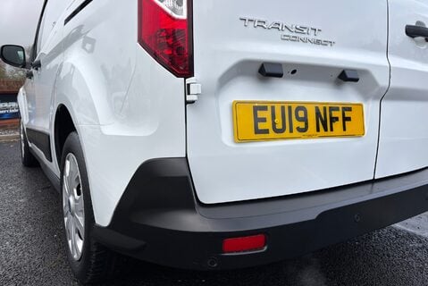 Ford Transit Connect 200 L1 Trend 100 ps Tdci Panel Van - Air Con 21