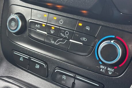 Ford Transit Connect 200 L1 Trend 100 ps Tdci Panel Van - Air Con 19