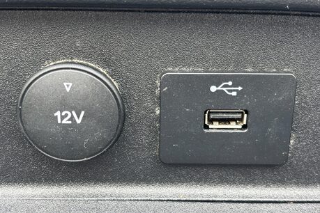 Ford Transit 330 L2 H2 Leader Panel Van - Air Con / F&R Sensors 31