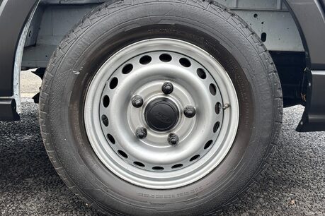 Ford Transit 330 L2 H2 Leader Panel Van - Air Con / F&R Sensors 33