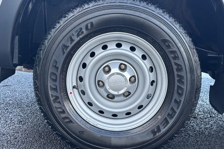 Isuzu D-Max 1.9 TD Single Cab 4x4 Pickup - Air Con - No VAT 32
