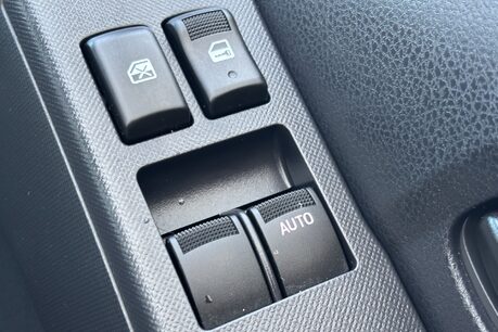 Isuzu D-Max 1.9 TD Single Cab 4x4 Pickup - Air Con - No VAT 38