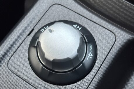 Isuzu D-Max 1.9 TD Single Cab 4x4 Pickup - Air Con - No VAT 28