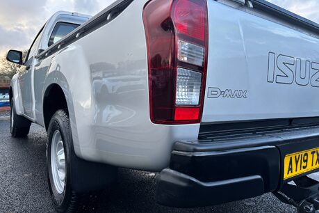 Isuzu D-Max 1.9 TD Single Cab 4x4 Pickup - Air Con - No VAT 22