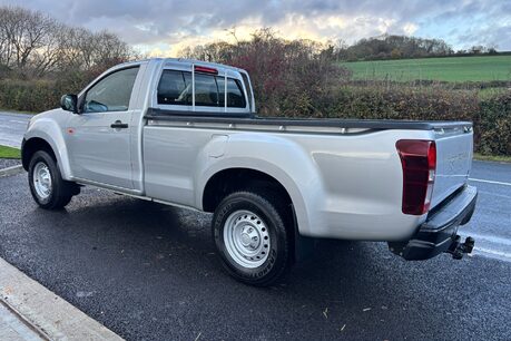 Isuzu D-Max 1.9 TD Single Cab 4x4 Pickup - Air Con - No VAT 6