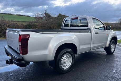 Isuzu D-Max 1.9 TD Single Cab 4x4 Pickup - Air Con - No VAT 3