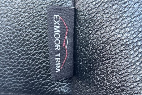 Land Rover Defender 130 130 Tdci Crane Tipper - Air Con - Galv Chassis 32