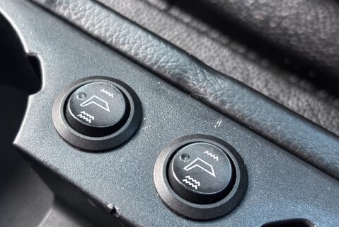 Land Rover Defender 130 130 Tdci Crane Tipper - Air Con - Galv Chassis 34