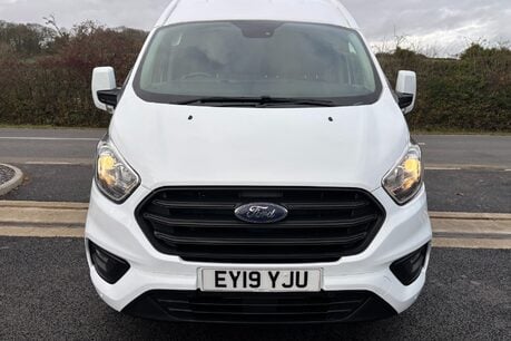 Ford Transit Custom 300 L2 H2 Trend 130 ps Panel Van - Air Con 12