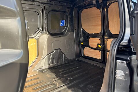Ford Transit Connect 200 L1 Limited 120 ps Panel Van 9