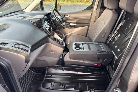 Ford Transit Connect 200 L1 Limited 120 ps Panel Van 18