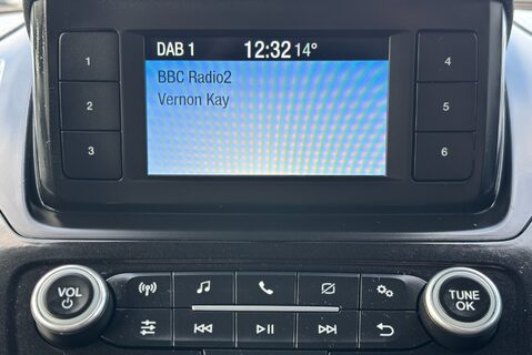 Ford Transit Connect 200 L1 Limited 120 ps Panel Van 24