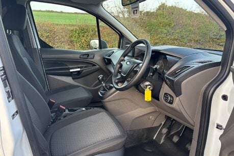 Ford Transit Connect 200 L1 Trend 100 ps Panel Van - Air Con 18