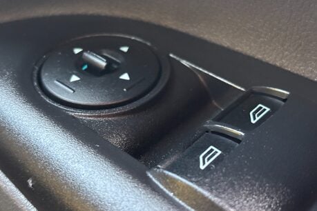 Ford Transit Connect 200 L1 Trend 100 ps Panel Van - Air Con 40