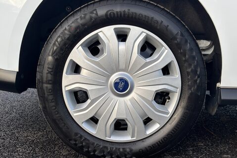 Ford Transit Connect 200 L1 Trend 100 ps Panel Van - Air Con 28