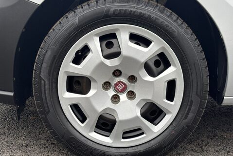 Fiat Doblo 1.6 16V 105 ps Tecnico Maxi Multijet II 33