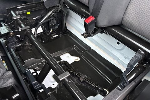 Ford Transit 350 Srw L4 130 ps Single Cab Dropside Truck 14