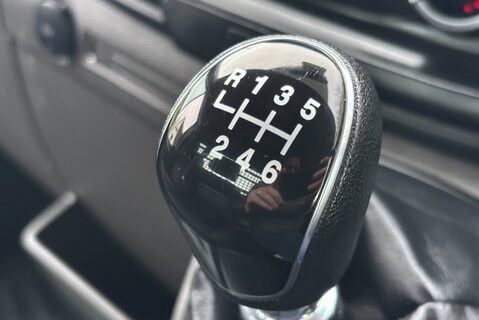 Ford Transit 350 Srw L4 130 ps Single Cab Dropside Truck 30