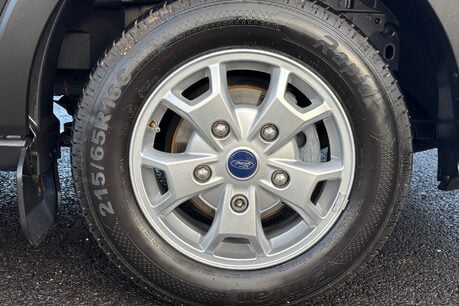 Ford Transit 310 L2 H2 Limited 170 ps Selectshift Automatic - Sat Nav 43