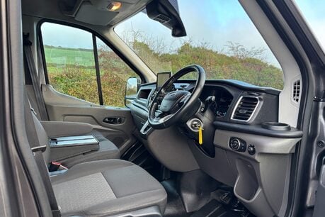 Ford Transit 310 L2 H2 Limited 170 ps Selectshift Automatic - Sat Nav 19