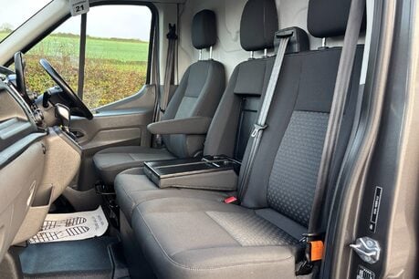 Ford Transit 310 L2 H2 Limited 170 ps Selectshift Automatic - Sat Nav 32