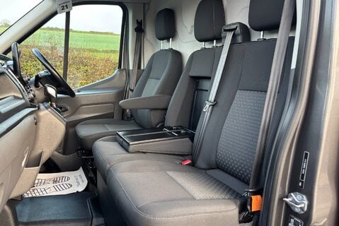Ford Transit 310 L2 H2 Limited 170 ps Selectshift Automatic - Sat Nav 32