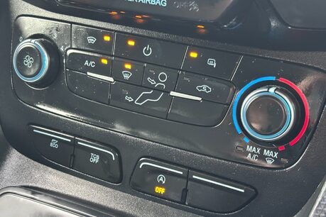 Ford Transit Connect 230 L2 Trend DCIV 120 ps Tdci Automatic - Sat Nav / Air Con / Rear Camera 23