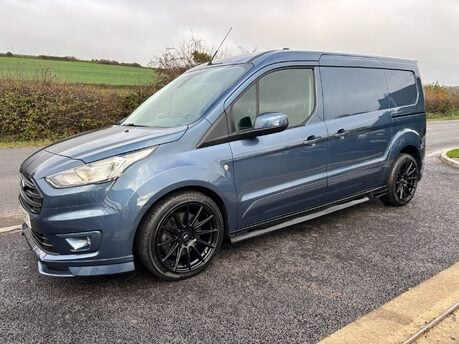 Ford Transit Connect 230 L2 Trend DCIV 120 ps Tdci Automatic - Sat Nav / Air Con / Rear Camera