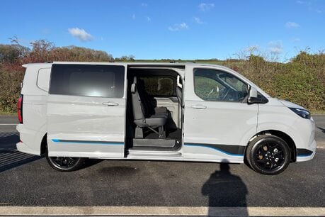 Ford Transit Custom 320 Sport L2H1 Duratec 11.8 kWh PHEV Dciv 12