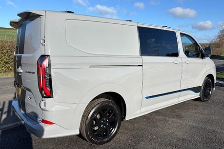 Ford Transit Custom 320 Sport L2H1 Duratec 11.8 kWh PHEV Dciv 3