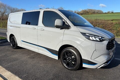 Ford Transit Custom 320 Sport L2H1 Duratec 11.8 kWh PHEV Dciv 5