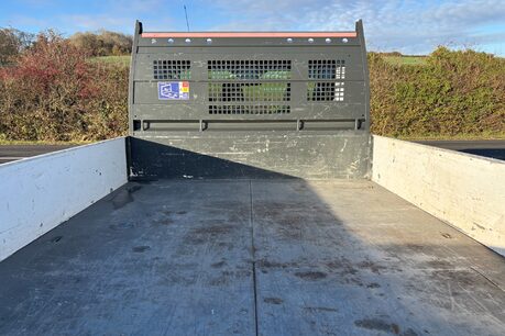 Ford Transit 350 Drw L2 130 ps Single Cab Tipper - Air Con / Tow Axle 13